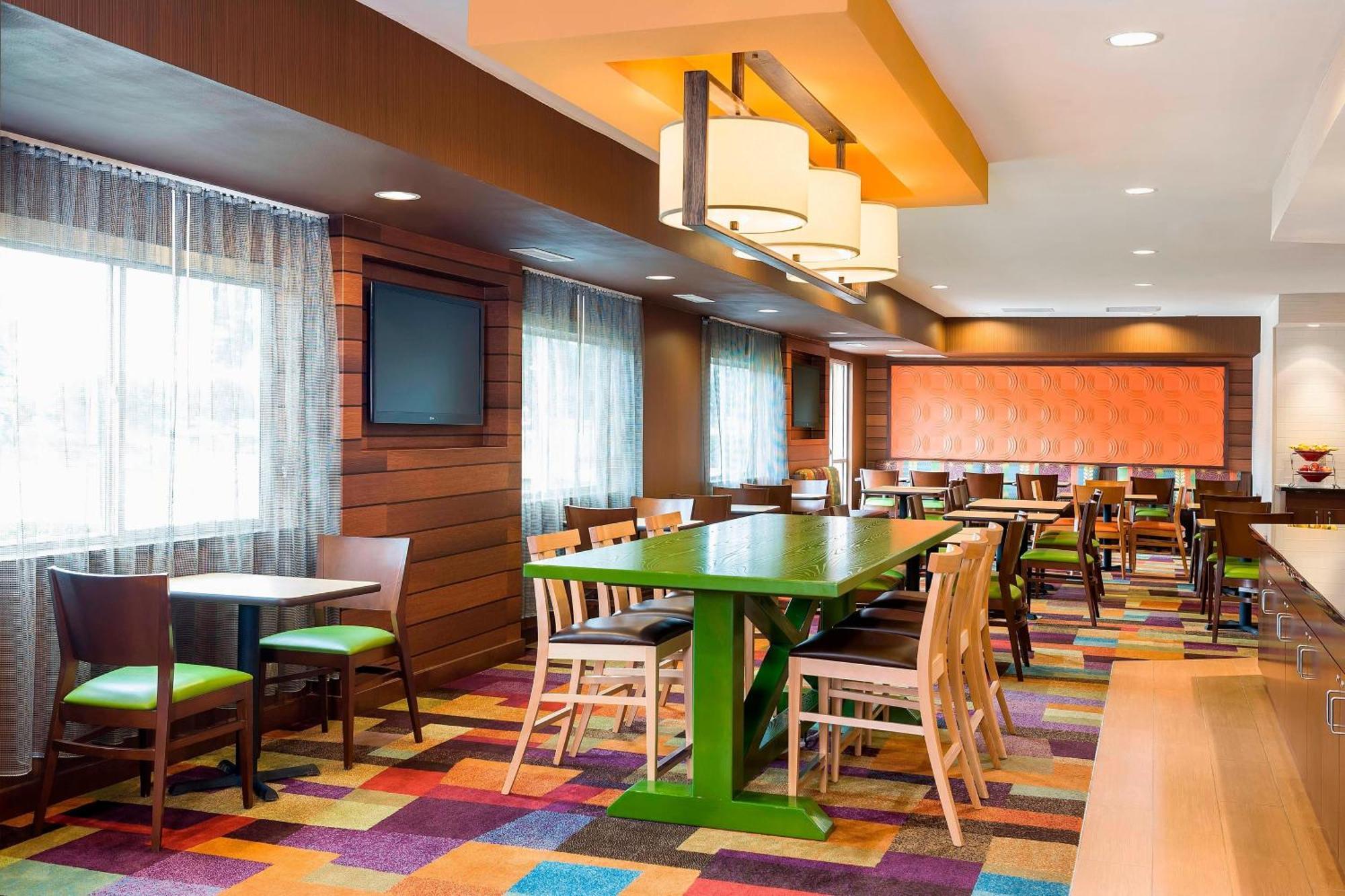Fairfield Inn & Suites Dallas Park Central Kültér fotó